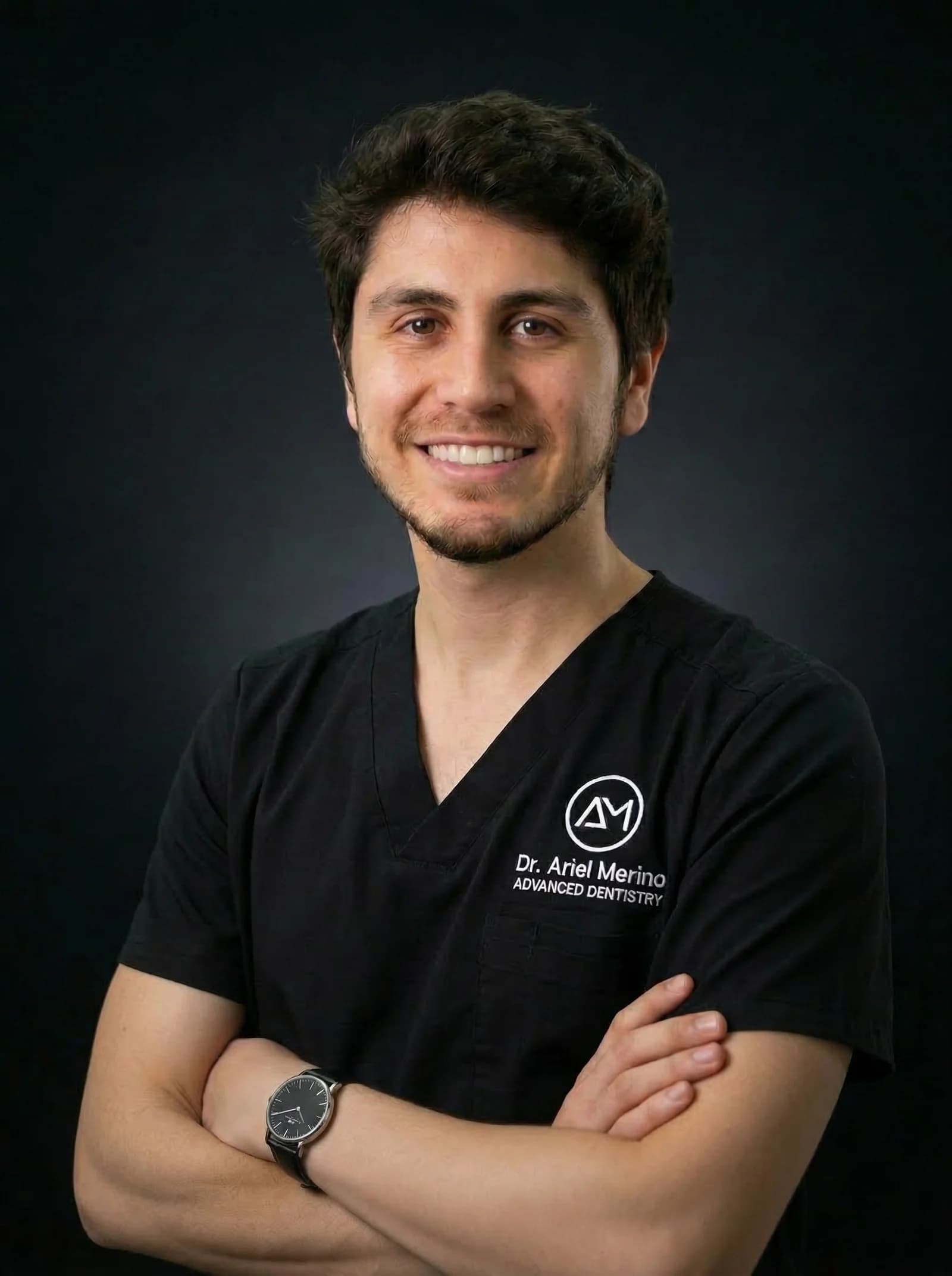 Dr. Ariel Merino — Odontólogo Estético AM Estética Dental Puerto Madero